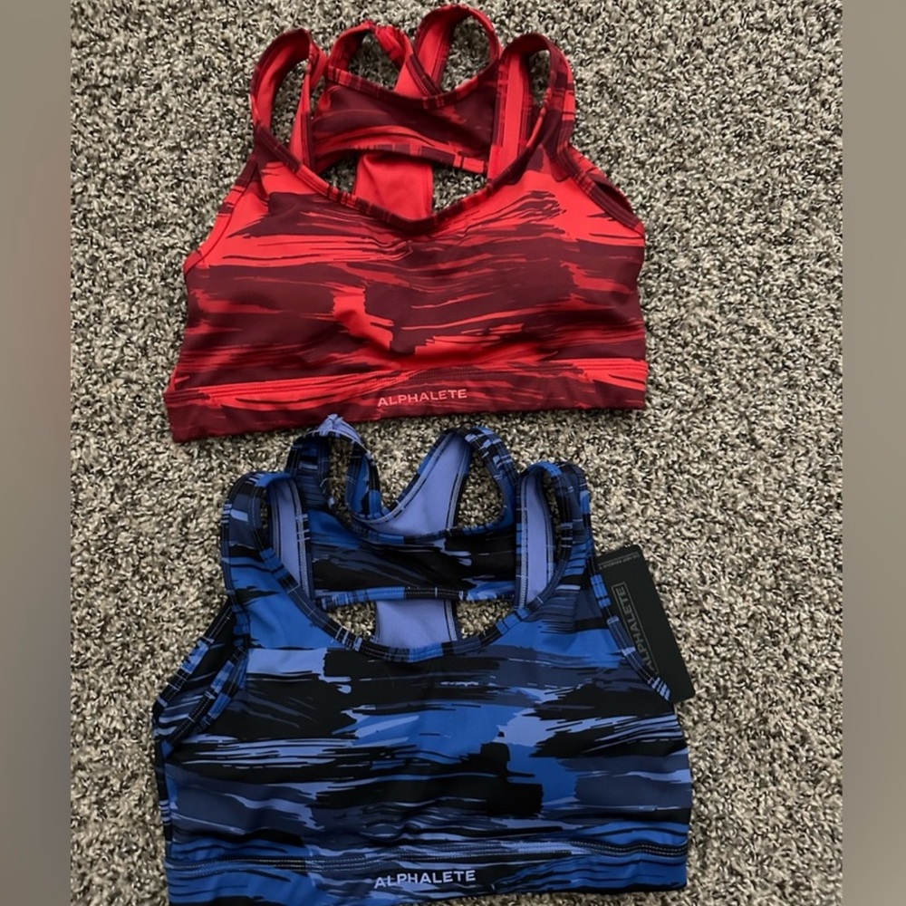 COPY - Alphalete size large sports bras